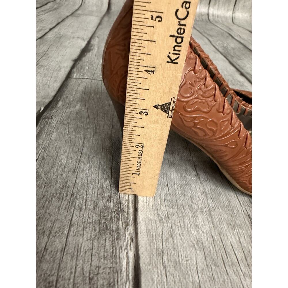 Women’s ANTONIO MELANI Brown Leather Embossed Peep-Toe Heels Sz 6.5 Western Vibe - Picture 6 of 8